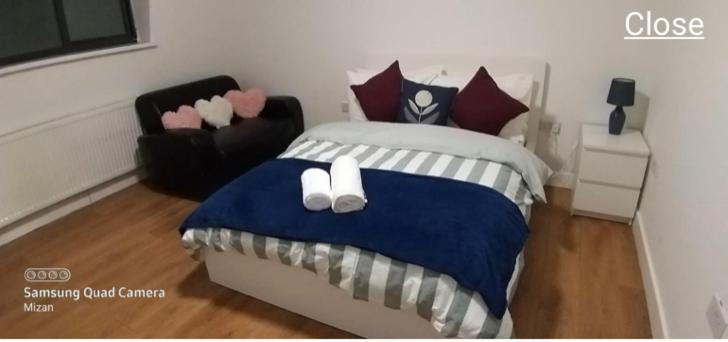 291 Barking Road Apartment London Bagian luar foto